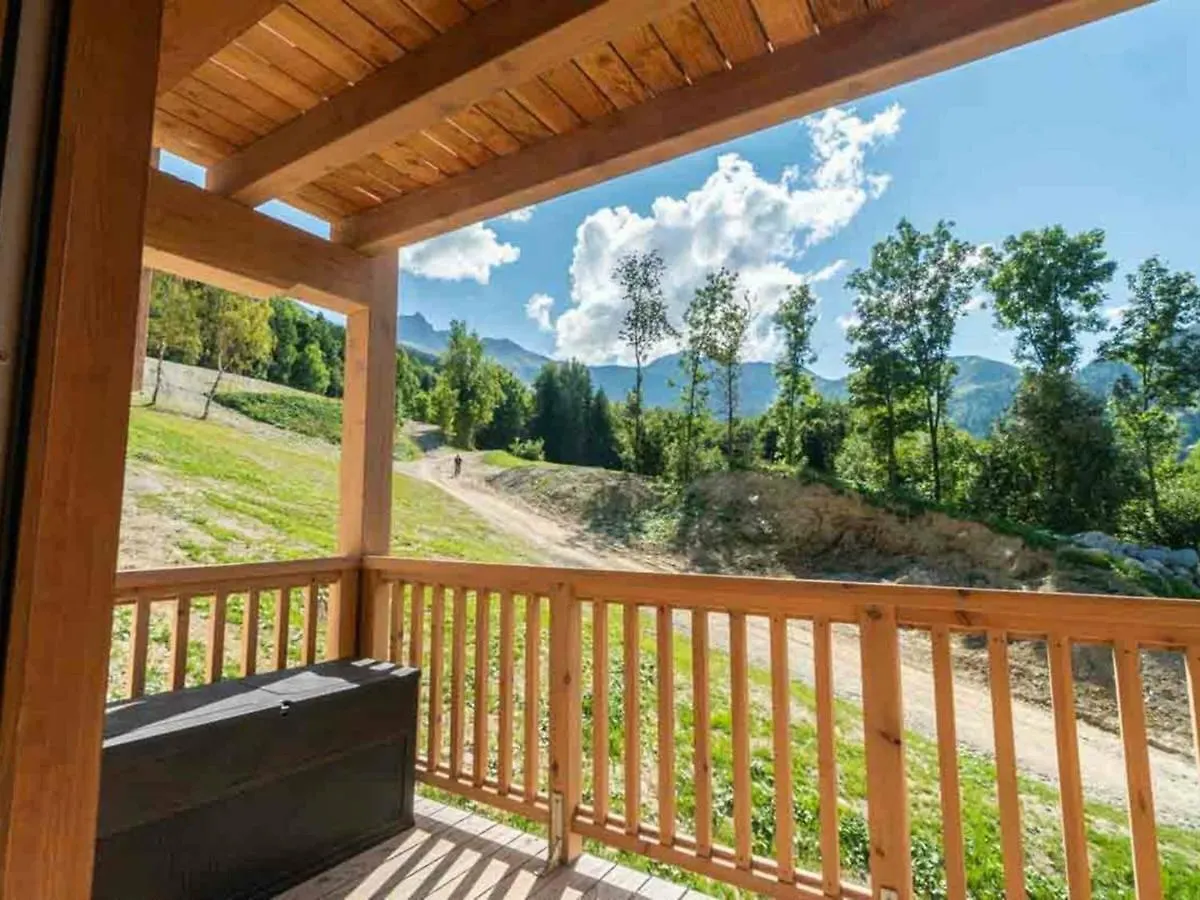 Apartment Charmant T2 Avec Parking A Valmorel - Fr-1-291-867