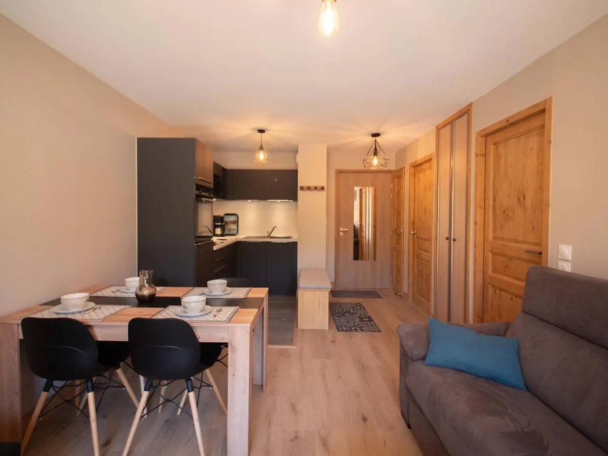 Apartment Charmant T2 Avec Parking A Valmorel - Fr-1-291-867 France