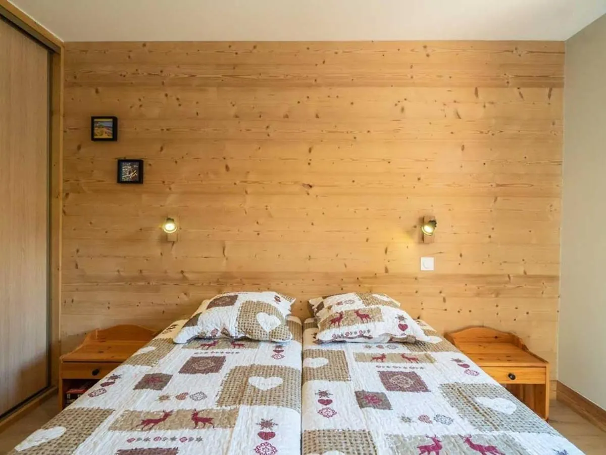Charmant T2 Avec Parking A Valmorel - Fr-1-291-867 0*,  France